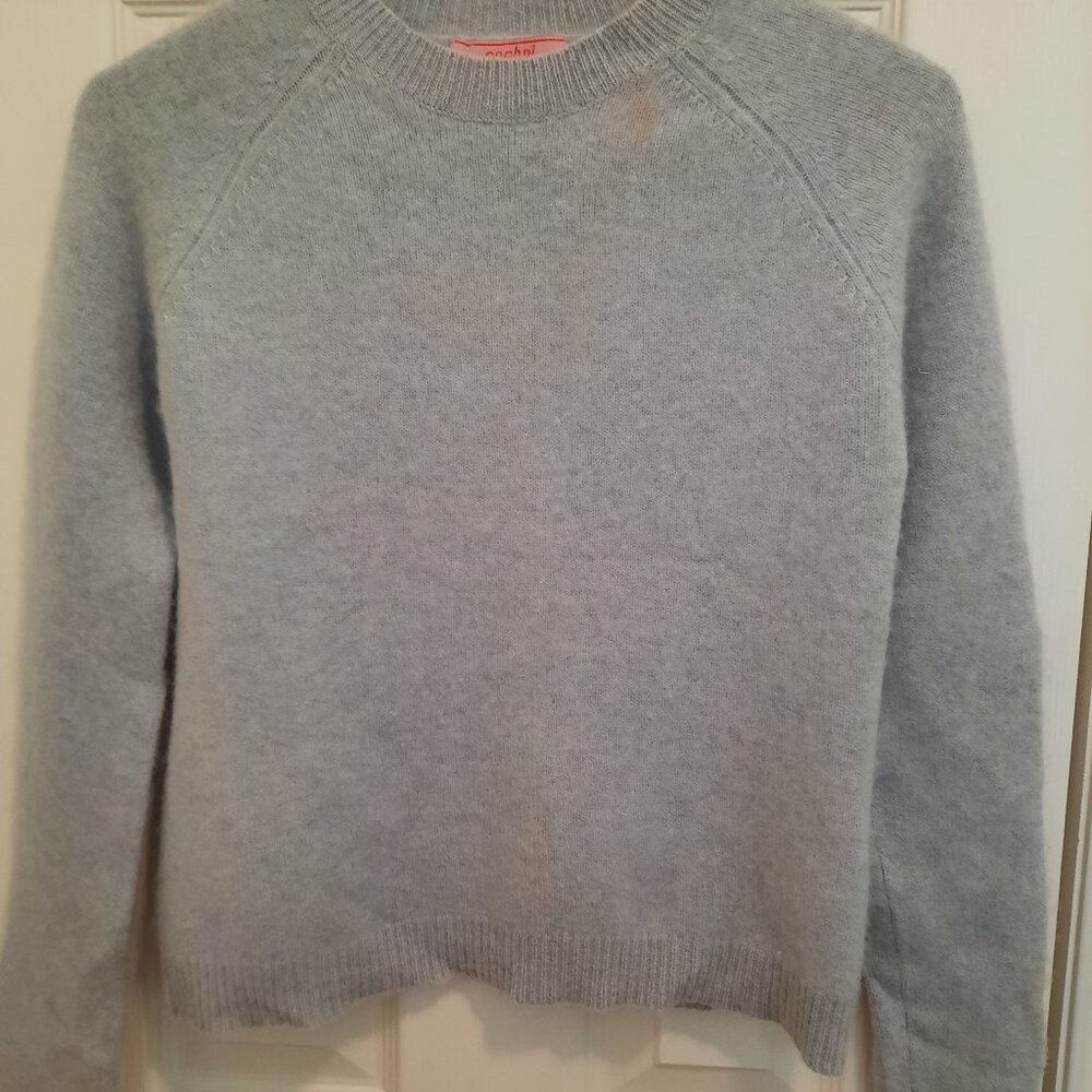 Italian Designer 100% Cashmere Sweater With Bows In Rhinestones On The Back